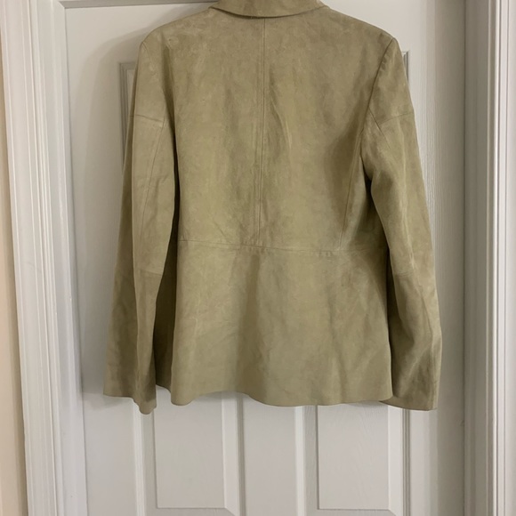 Beautiful tan suede Banana Republic jacket - Picture 3 of 4